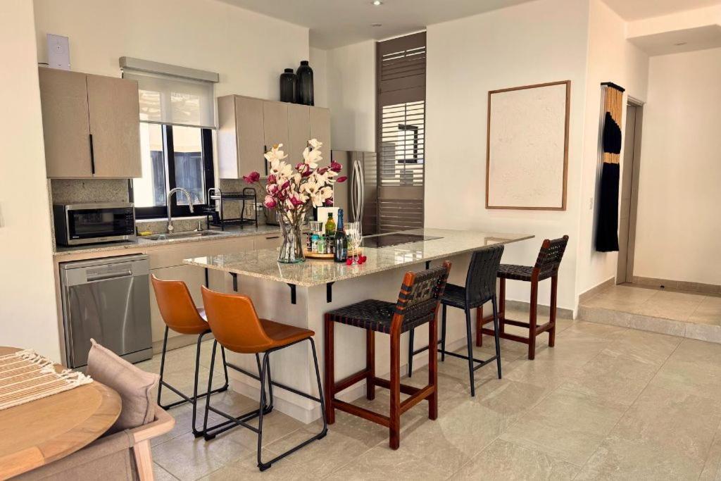 קאבו סן לוקאס Casa Gallo, Heated Pool, Exclusive Beach & Great Location מראה חיצוני תמונה